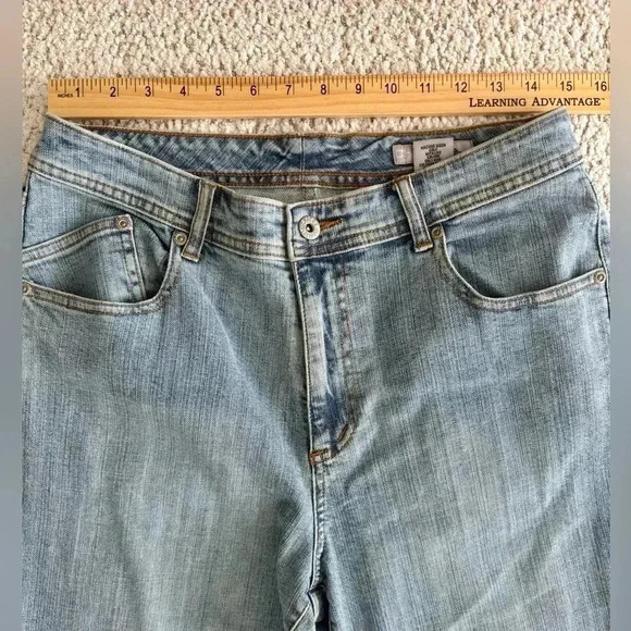 Chicos Platinum Emerald Crop Jeans Women’s Size 1.5 (10) - Picture 4 of 8